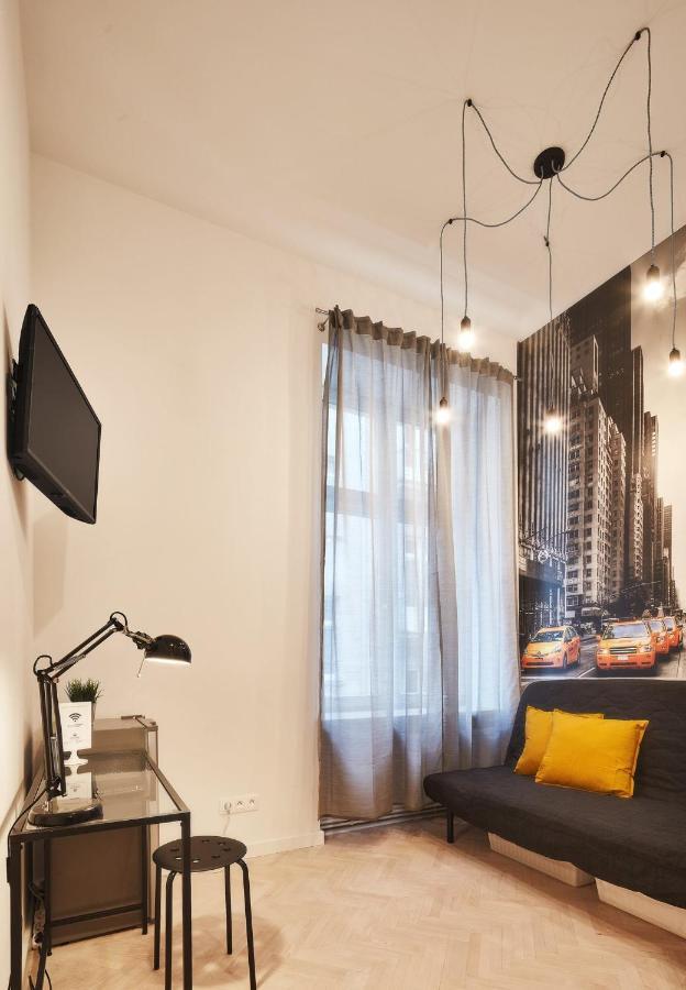 Royal Aparthotel Piotrkowska 116 Lodz  Ngoại thất bức ảnh